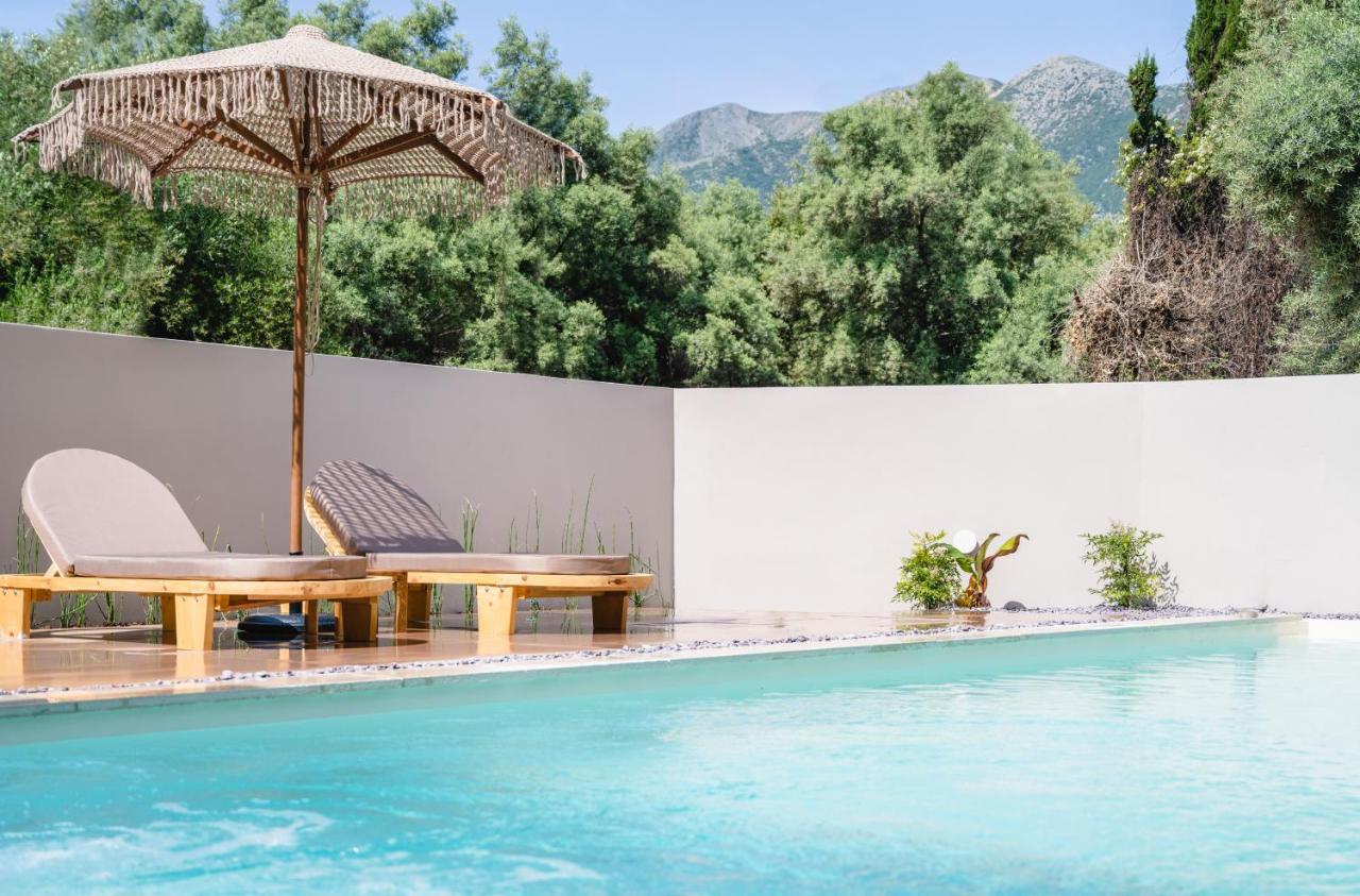 13 Keys Suites Nydri  Dış mekan fotoğraf